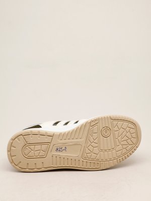 8 3