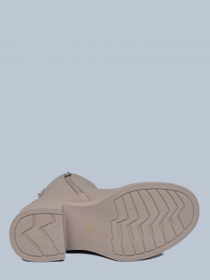 9 5