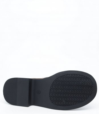 32 3