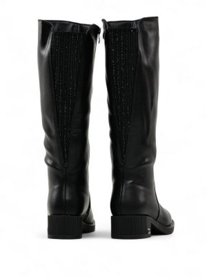 BT827-1 (11) BT827-1 (11)