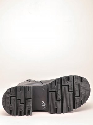 53 3