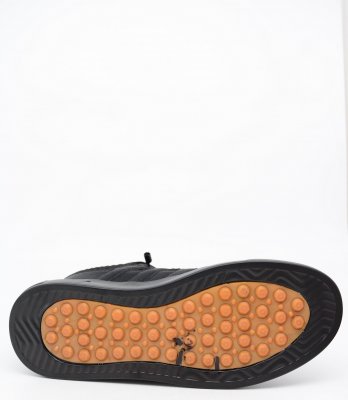 25 3