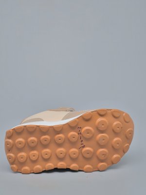 31 3