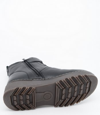 16 3