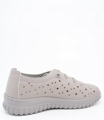 8 2
