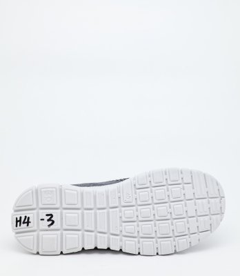 13 3