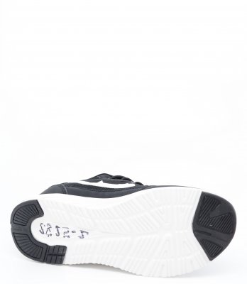 8 3