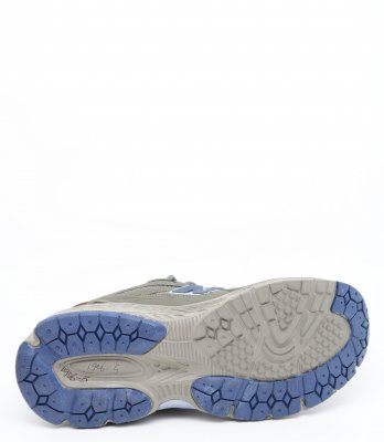 1 3