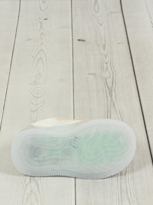 1 3