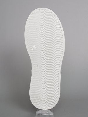 33 4