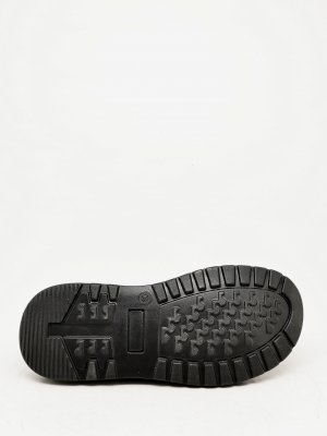 51 3