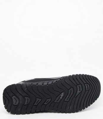 9 3